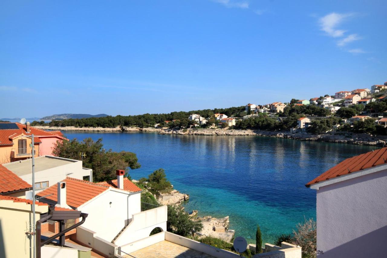 Apartments By The Sea Bilo, Primosten - 4191 Kültér fotó