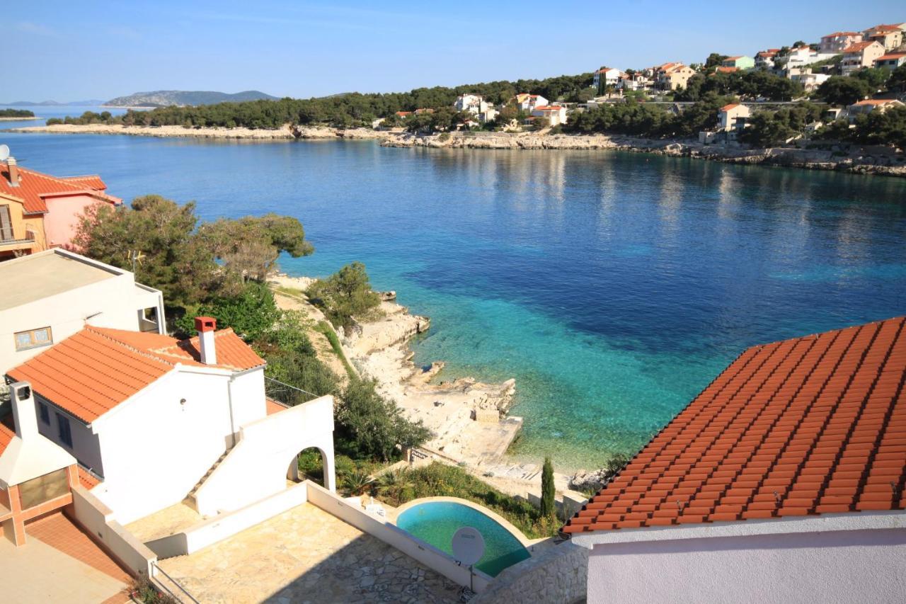 Apartments By The Sea Bilo, Primosten - 4191 Kültér fotó